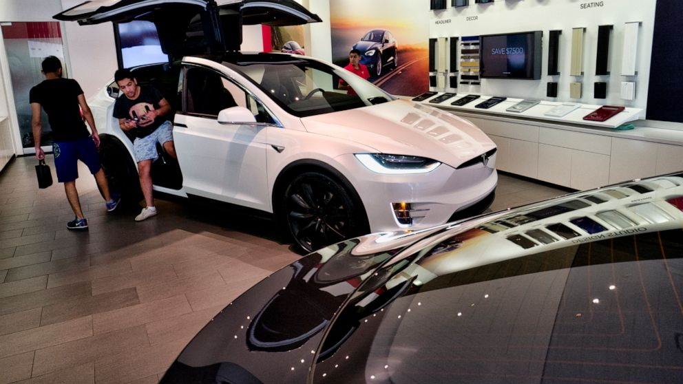 California Cuts Electric Car Rebates Drops Luxury Models ABC News California Cuts Electric car Rebates Drops Luxury Models ABC News