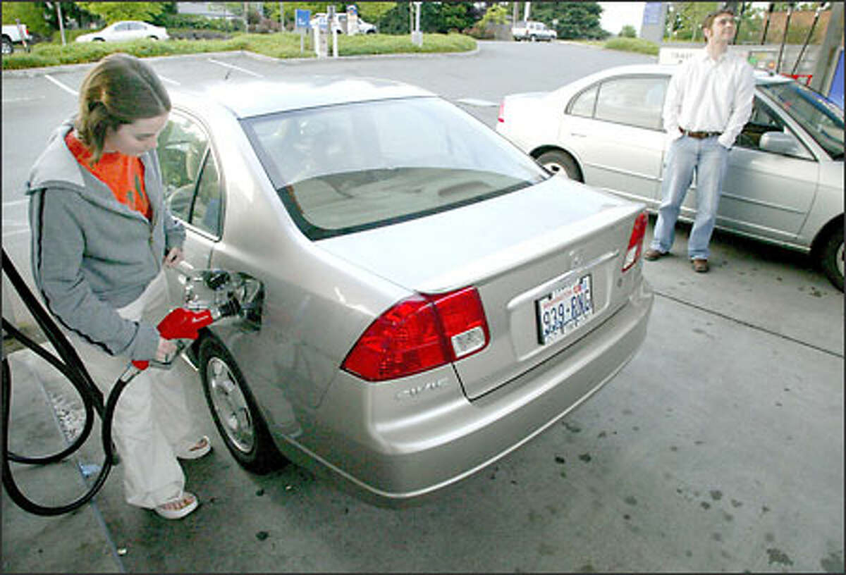 Seattle S Hot Affair With Hybrid Cars Seattle s Hot Affair With Hybrid Cars