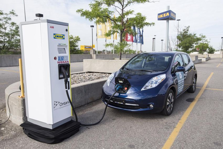 Ontario Government Rebates Electric Cars