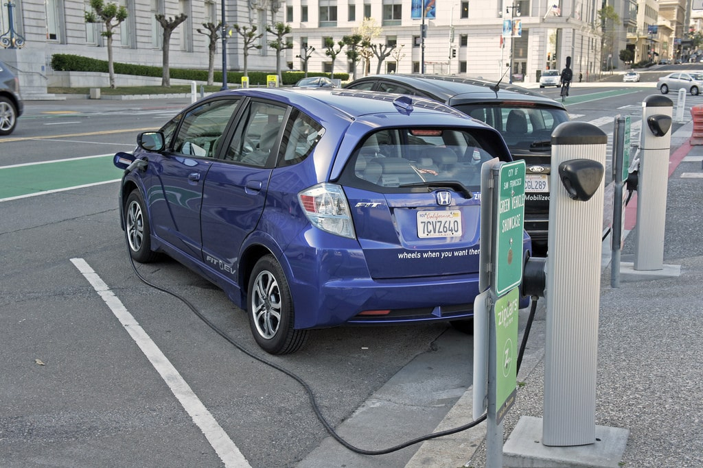 new-electric-vehicle-rebates-nzta-clean-car-autohub-nz