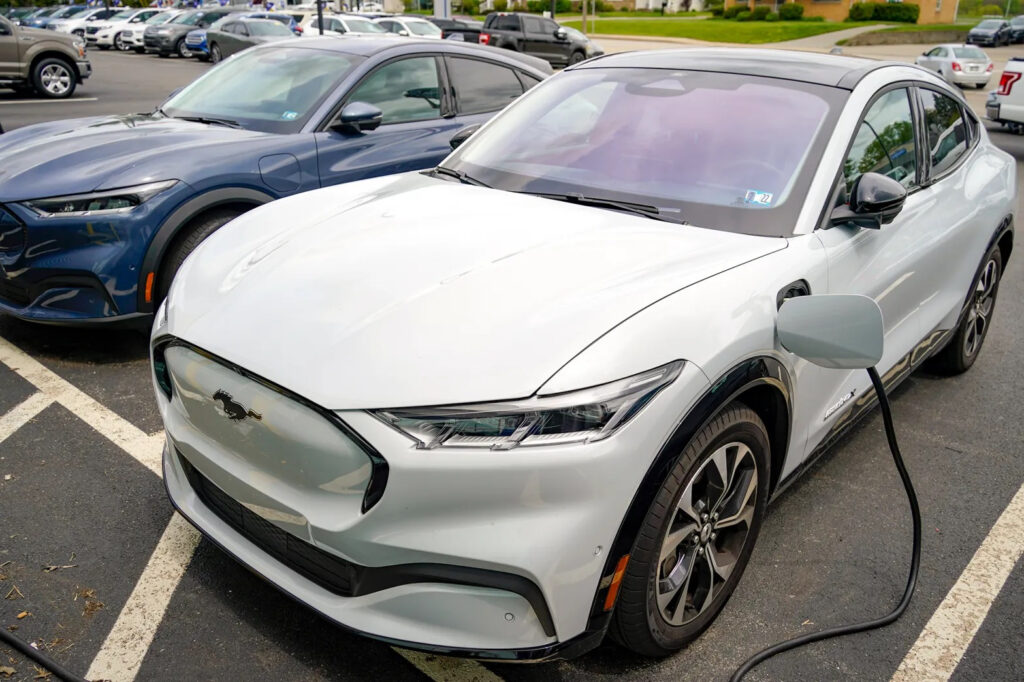 Can Californians Afford Electric Cars Wait Lists For Rebates Are Long 