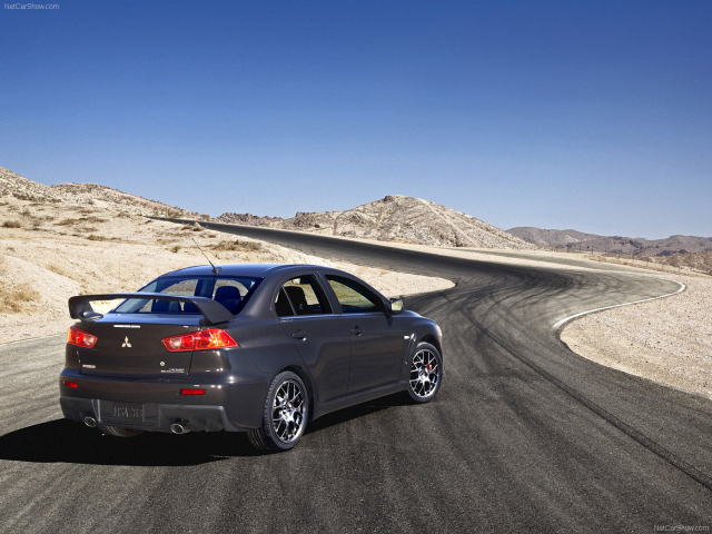  Mitsubishi Lancer Evolution 